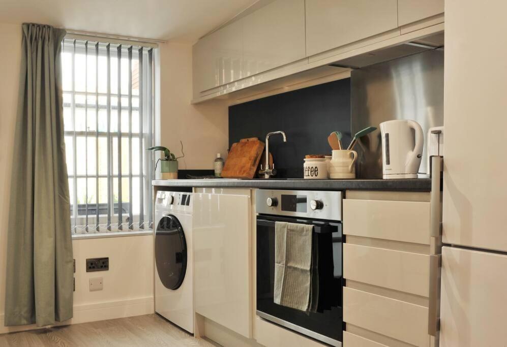 Apartamento No. 4 Bligh'S Yard Canterbury Exterior foto